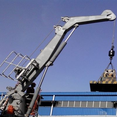 Peralatan Dek Kapal Hidrolik Knuckle Boom Slewing Crane