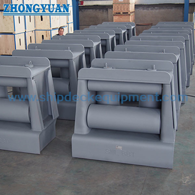 JIS F-2020 Ukuran Kecil Pelat Baja Deck End 2 Roller 3 Rollers Kapal Mooring Equipment