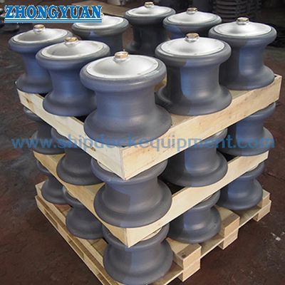 CB / T 3861 Tipe A Casting Steel Roller Fairlead Dengan Peralatan Penambatan Kapal Penutup Debu